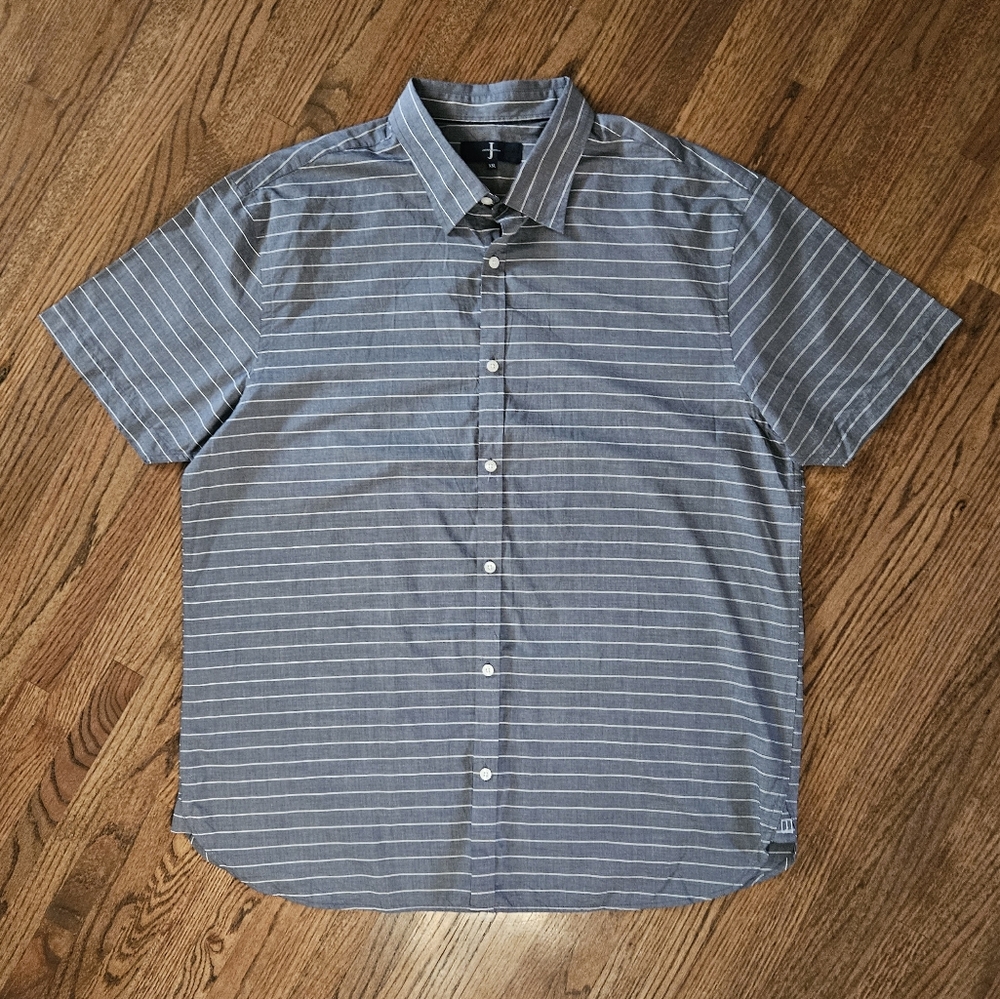 Cotton button down collard shirt
